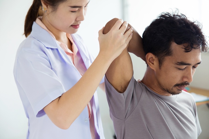 Shoulder Pain Therapy in Pikesville, MD