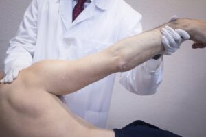 Shoulder Pain Treatment in Pikesville, MD